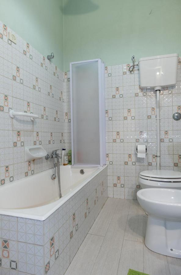House By The Sea Apartment Albissola Marina Ngoại thất bức ảnh